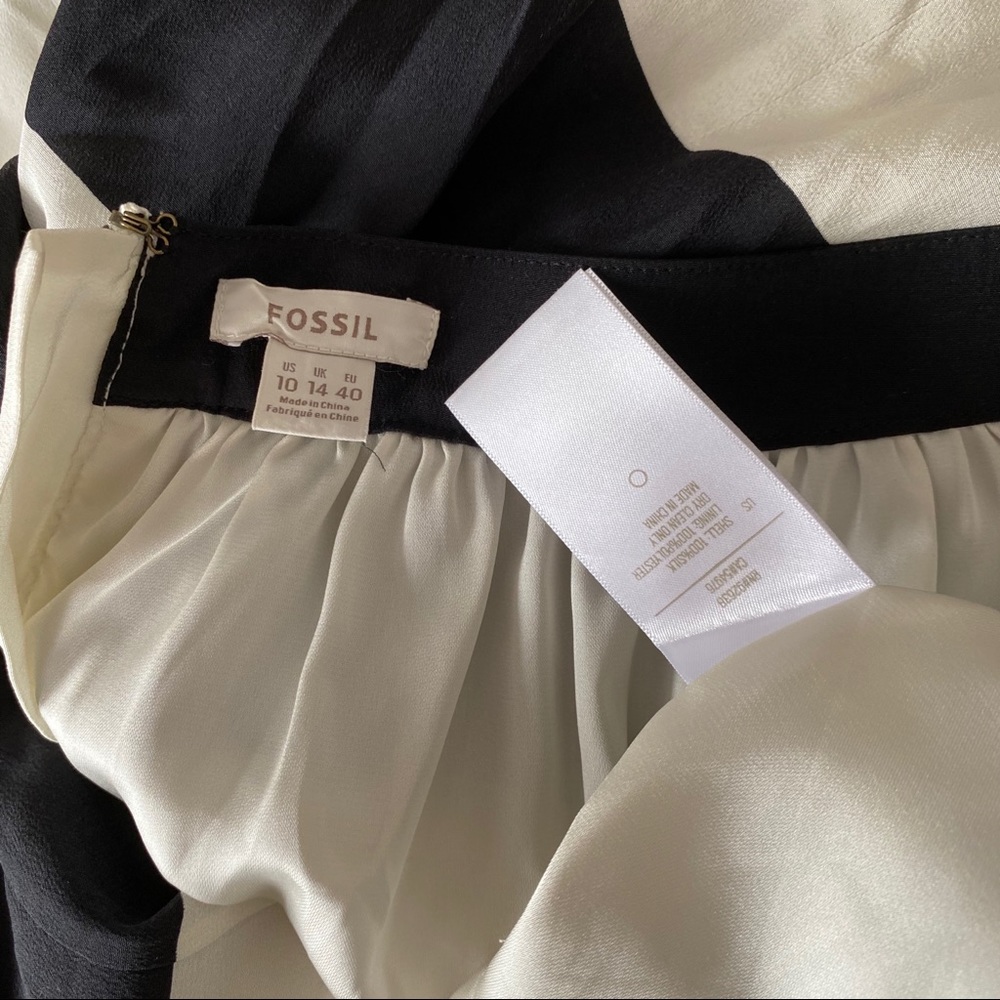 Fossil Black & Cream Stripe 100% Silk Daphne Skirt - image 6